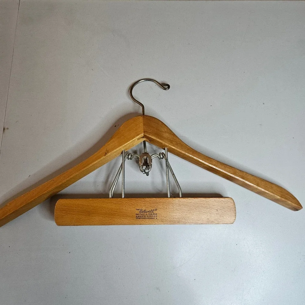 Vintage Setwell Wooden Hangers Set of 2 Suit Pant Skirt Clips Made in USA LS 19